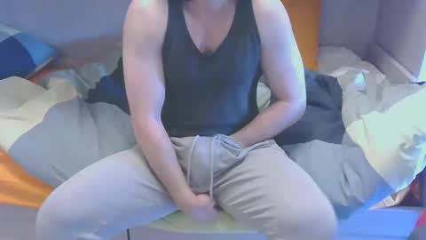 Snapshot of maxsperman1 chatting on December 2025 01:40:01 PM MaxSperman online show from December 2025 01:40:01 PM