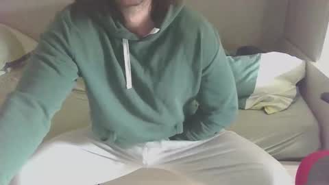 Snapshot of maxsperman1 chatting on February 2026 01:17:01 PM MaxSperman online show from February 2026 01:17:01 PM