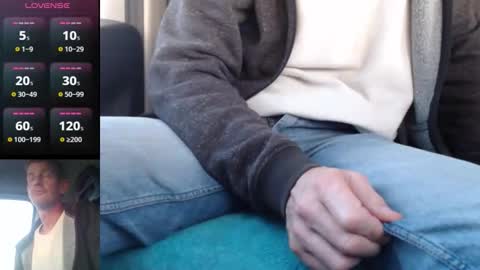 Snapshot of maxtoxic646624 chatting on November 2025 04:17:01 PM maxtoxic646624 online show from November 2025 04:17:01 PM