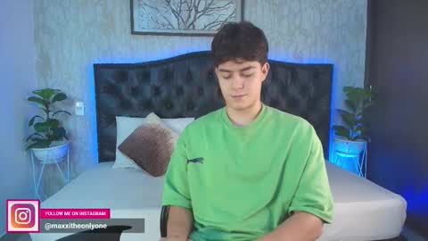 Maxxi online show from November 2025 04:48:02 AM