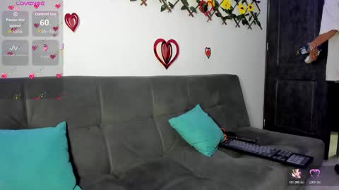 Snapshot of maxxx_bigcock chatting on February 2026 04:28:02 AM Max online show from February 2026 04:28:02 AM