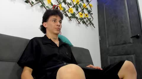 Snapshot of maxxx_bigcock chatting on February 2026 04:24:01 AM Max online show from February 2026 04:24:01 AM