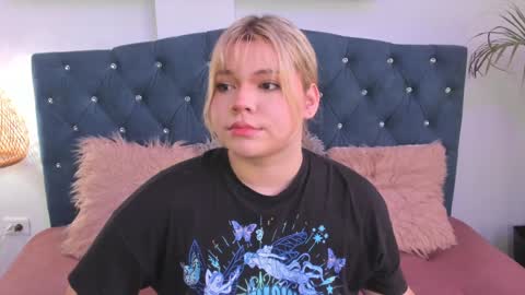 Maxine Minx online show from January 2025 01:27:01 PM