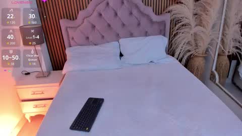 Maxine Minx online show from February 2026 05:51:01 AM