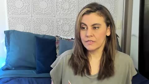 Victoria online show from January 2025 05:49:02 PM