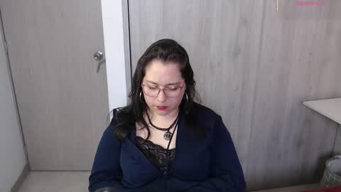 May online show from September 2025 10:25:01 PM