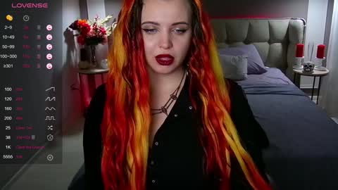 Maya Mils online show from January 2025 04:23:02 AM