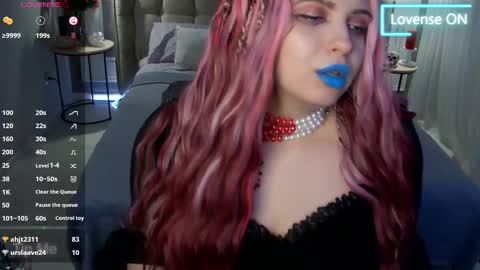 Maya Mils online show from March 2025 07:08:02 AM