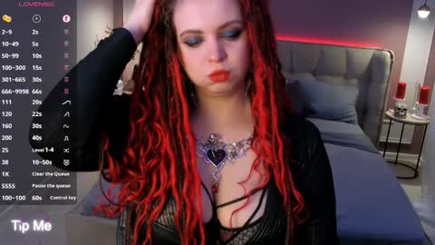 Maya Mils online show from April 2026 01:52:02 AM