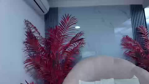 M A Y A  B A K E R online show from September 2025 08:02:01 PM