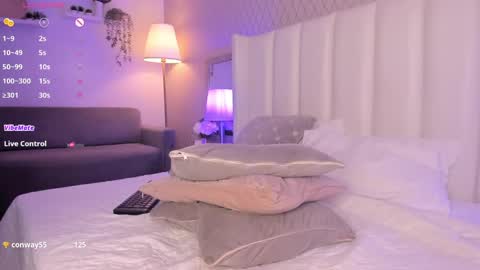 Snapshot of mayacardenas chatting on December 2024 05:09:02 AM Maya online show from December 2024 05:09:02 AM