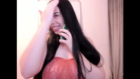 mayaduval online show from November 2025 09:14:02 PM