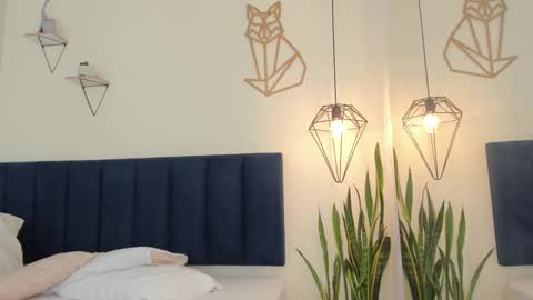 SOFIA online show from December 2025 12:32:01 PM