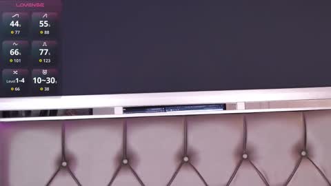 Maya online show from November 2025 12:04:01 PM