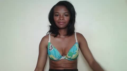 mayalabelle online show from November 2025 02:54:02 AM