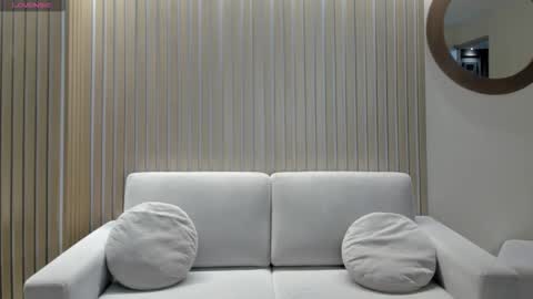 Maya online show from December 2025 05:01:02 AM