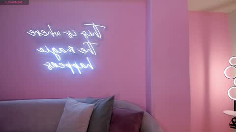 Maya online show from March 2026 03:32:01 AM