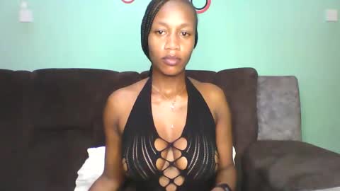 prettydoll online show from April 2026 06:33:01 AM