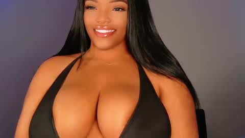 MayBabi online show from September 2025 04:52:02 PM