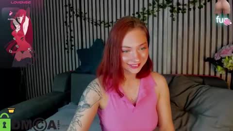 Snapshot of maybe_mia chatting on December 2025 01:56:02 AM Mia GMT2 Mon 3-9 AM Tue 3-9 AM Wed 3-9 AMThur 10 AM - 4 PM Fri 3-9 AM Sat 3-9 AM Sun 3-9 AM. online show from December 2025 01:56:02 AM