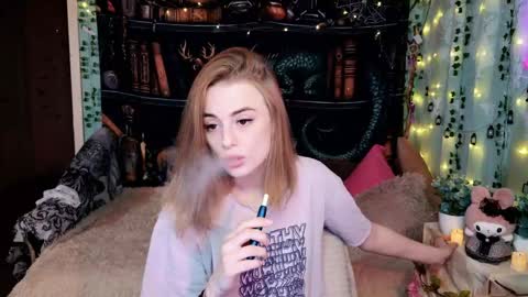 Snapshot of maybe_yours333 chatting on May 2026 01:26:01 PM maybe_yours333 online show from May 2026 01:26:01 PM