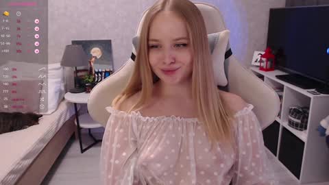 maybebabyx online show from December 2024 08:11:02 AM