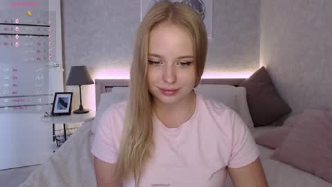 maybebabyx online show from September 2025 05:29:01 AM