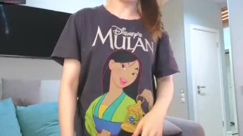 My name Casey  online show from November 2025 04:07:01 AM