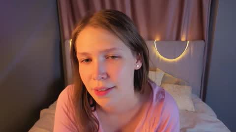 Ann online show from September 2025 06:42:01 PM