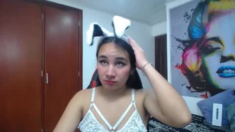 Maylin  online show from February 2026 07:06:01 PM