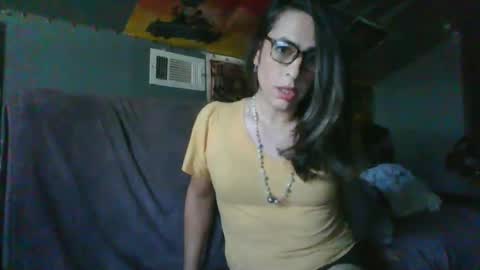 diana doll online show from October 2025 08:11:02 PM