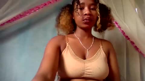 mayrah online show from April 2026 05:54:02 AM