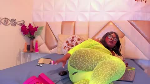 May online show from September 2025 02:22:01 AM