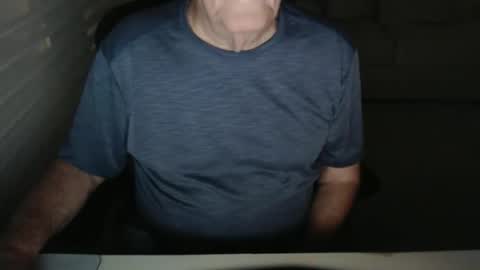 Snapshot of mbeastie chatting on January 2026 02:58:01 AM Beastie online show from January 2026 02:58:01 AM