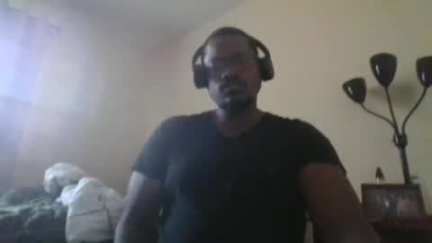 Mark online show from November 2025 06:12:01 PM