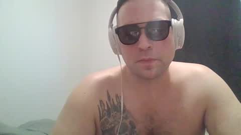 Snapshot of mcfly7777 chatting on February 2026 03:05:02 PM McFly online show from February 2026 03:05:02 PM