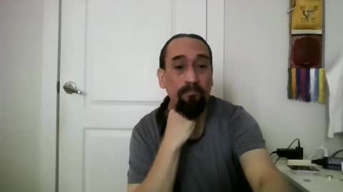 Snapshot of mclovins77 chatting on February 2026 06:02:02 PM mclovins77 online show from February 2026 06:02:02 PM