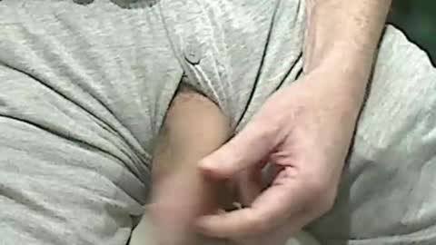 Snapshot of me510 chatting on December 2024 10:51:01 PM me510 online show from December 2024 10:51:01 PM