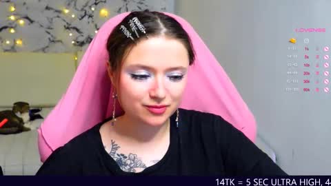 Hanna online show from March 2025 01:48:01 AM