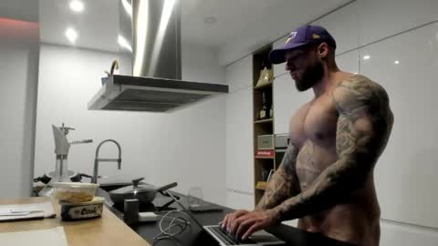 Snapshot of mealphamale chatting on June 2026 12:41:01 PM Alpha Male online show from June 2026 12:41:01 PM