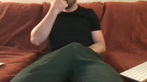 Snapshot of mecc2c chatting on January 2025 04:50:01 AM mecc2c online show from January 2025 04:50:01 AM