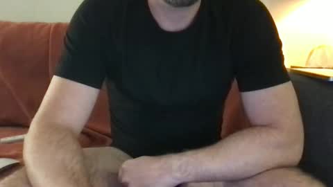 Snapshot of mecc2c chatting on January 2025 06:01:02 AM mecc2c online show from January 2025 06:01:02 AM