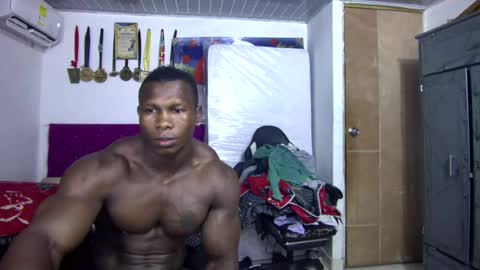 medellinblacx online show from July 2026 11:33:02 PM