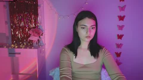 Dina online show from March 2025 04:35:02 PM