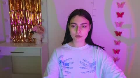 Dina online show from March 2025 04:22:02 PM