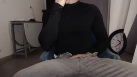 Meditmtc online show from December 2024 09:17:02 PM