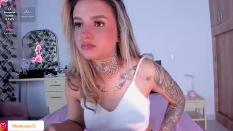 medussa13 online show from July 2026 01:05:01 PM