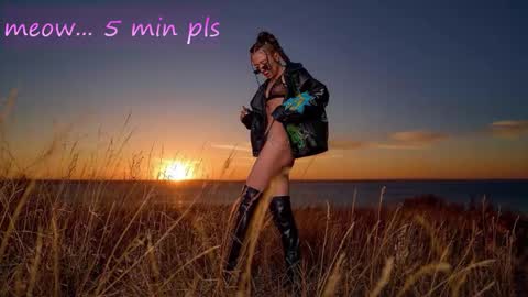 Sweet Meow nonude online show from November 2025 12:46:02 AM