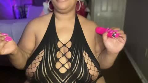 Snapshot of meetsouthernpeach chatting on January 2025 11:12:01 PM Southern Peach online show from January 2025 11:12:01 PM