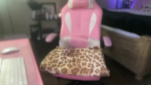 Snapshot of meetsouthernpeach chatting on October 2025 02:42:02 AM Southern Peach online show from October 2025 02:42:02 AM